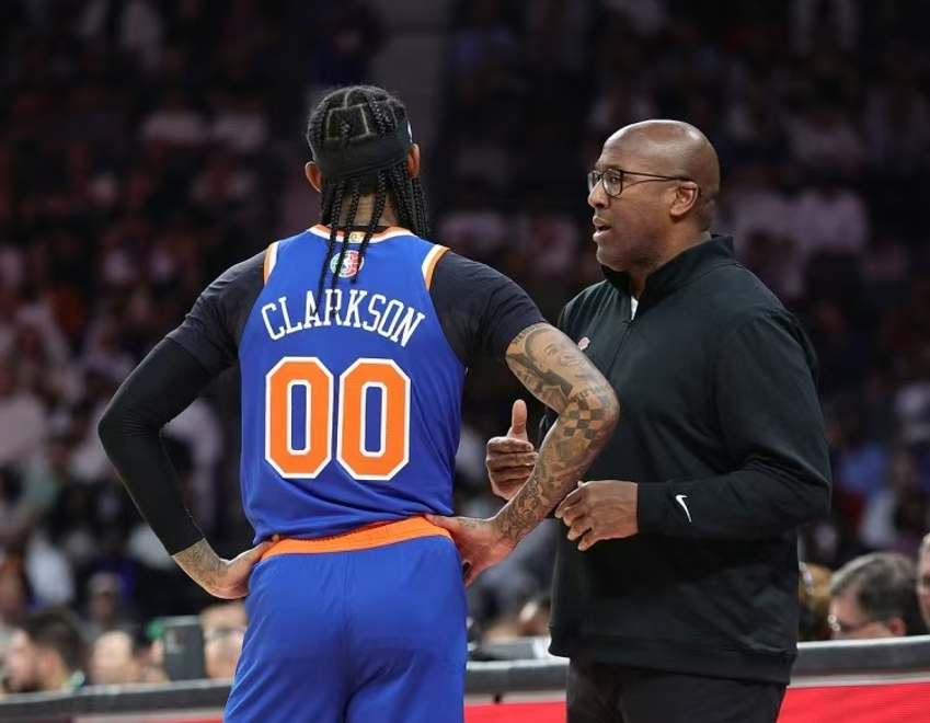 开云体育运营团队-关于关键时刻全明星赛焦点战，纽约尼克斯回应争议，话题不断，球队文化再被提及的信息