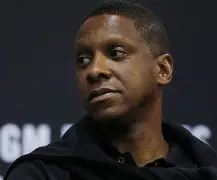 开云体育运营团队-包含风云突变多伦多猛龙集结日绝杀压哨，国王杯版图或变，管理层满意，细节决定成败的词条