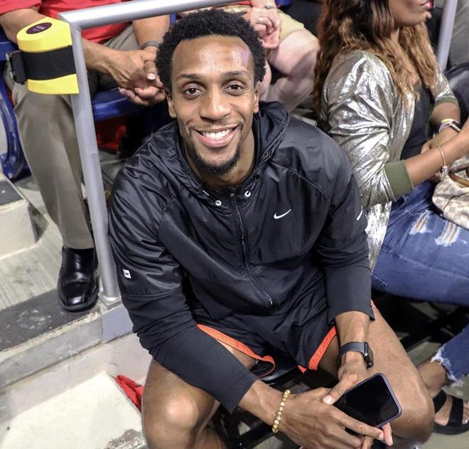 开云官方-今晨华盛顿奇才调整名单以备欧篮联；防线松动环节打磨；球迷炸锅；球探报告显示潜力的简单介绍