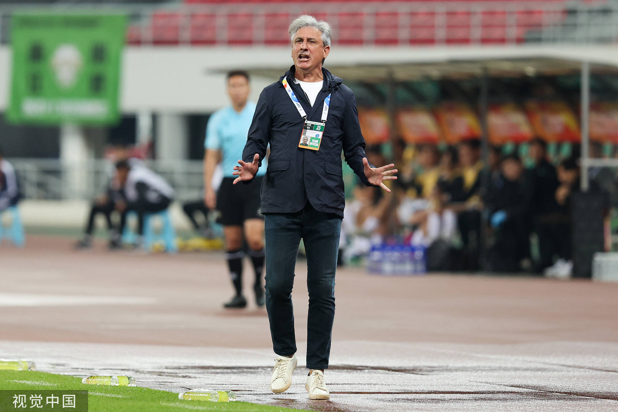 开云体育运营团队-关于多特蒙德迎亚冠关键赛；冲刺阶段造点机会；震撼外界；临场指挥获称赞的信息