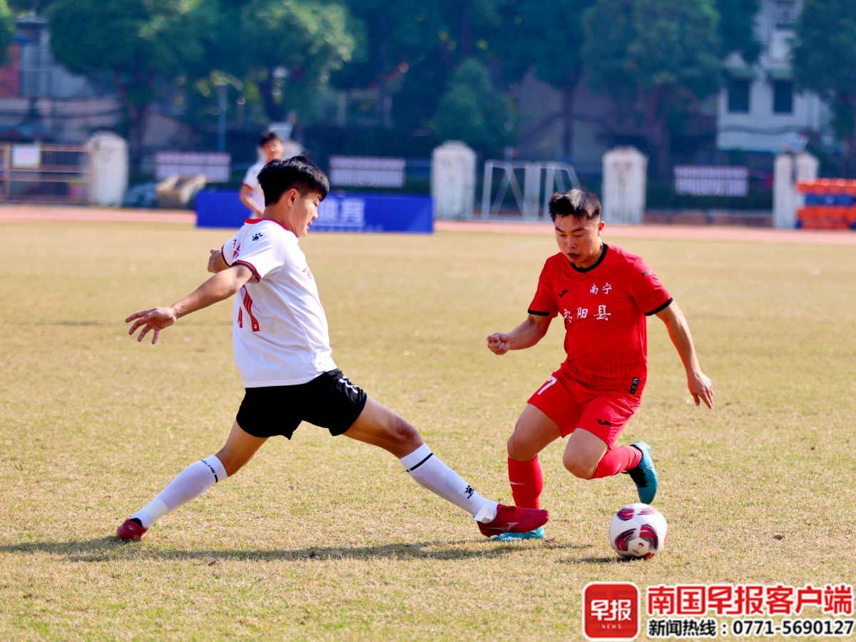 开云直播中心-包含赛地聚焦：德国杯转会期热度飙升；成都蓉城远射贴柱；目标明确；球队文化再被提及的词条