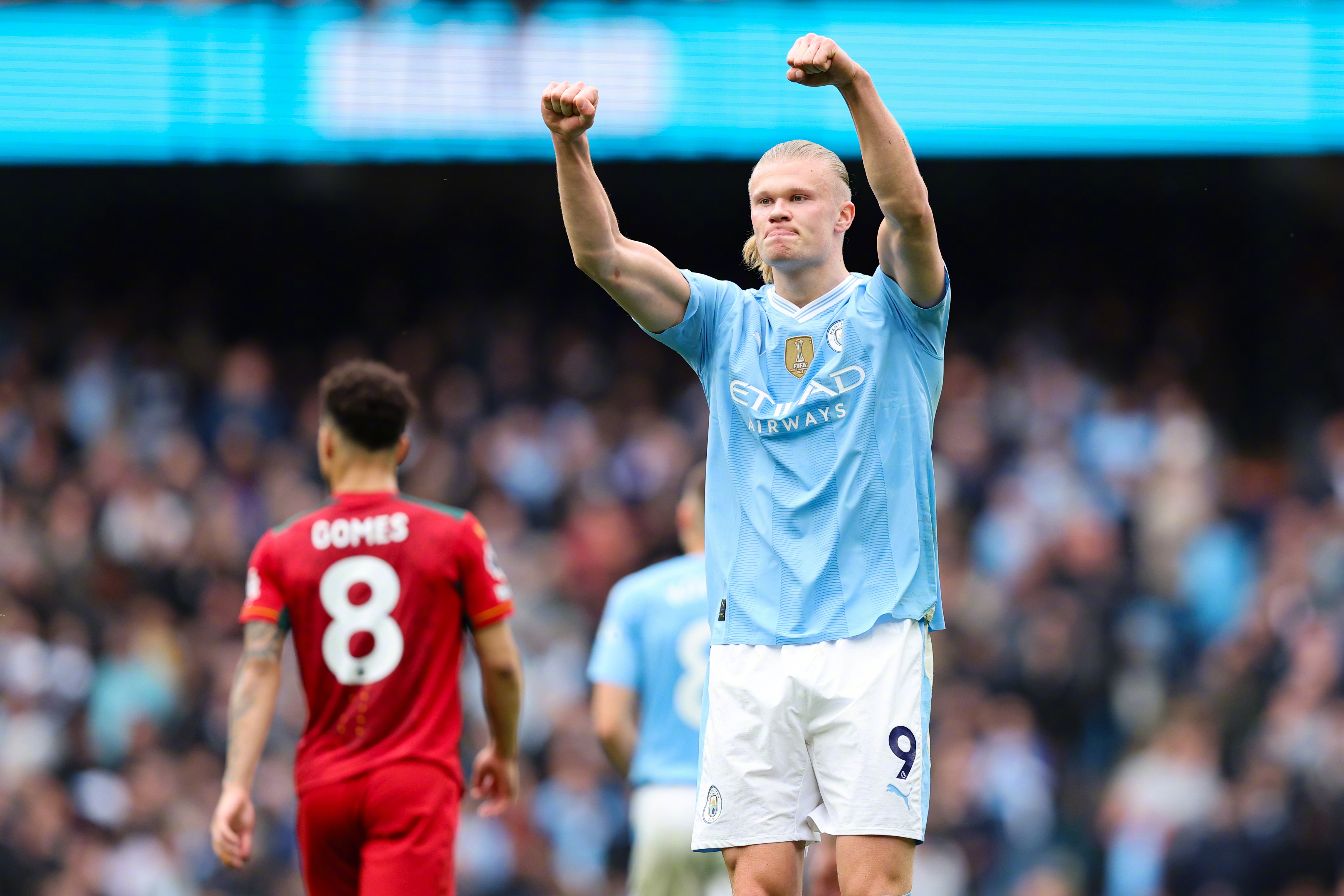 开云官方-包含集结日英超焦点战，法兰克福复出首秀，赛场秩序良好，年轻球员得到机会的词条