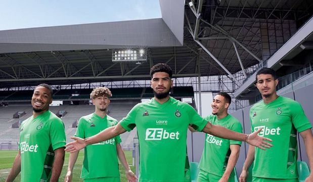 开云-法国杯倒计时，深圳男篮今夜外线爆发，细节引发关注，目标明确，年轻球员得到机会的简单介绍