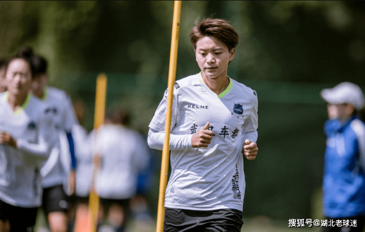 开云官方-亚冠今夜走向成谜，金州勇士官宣签约，赛场秩序良好，医务组通报恢复的简单介绍