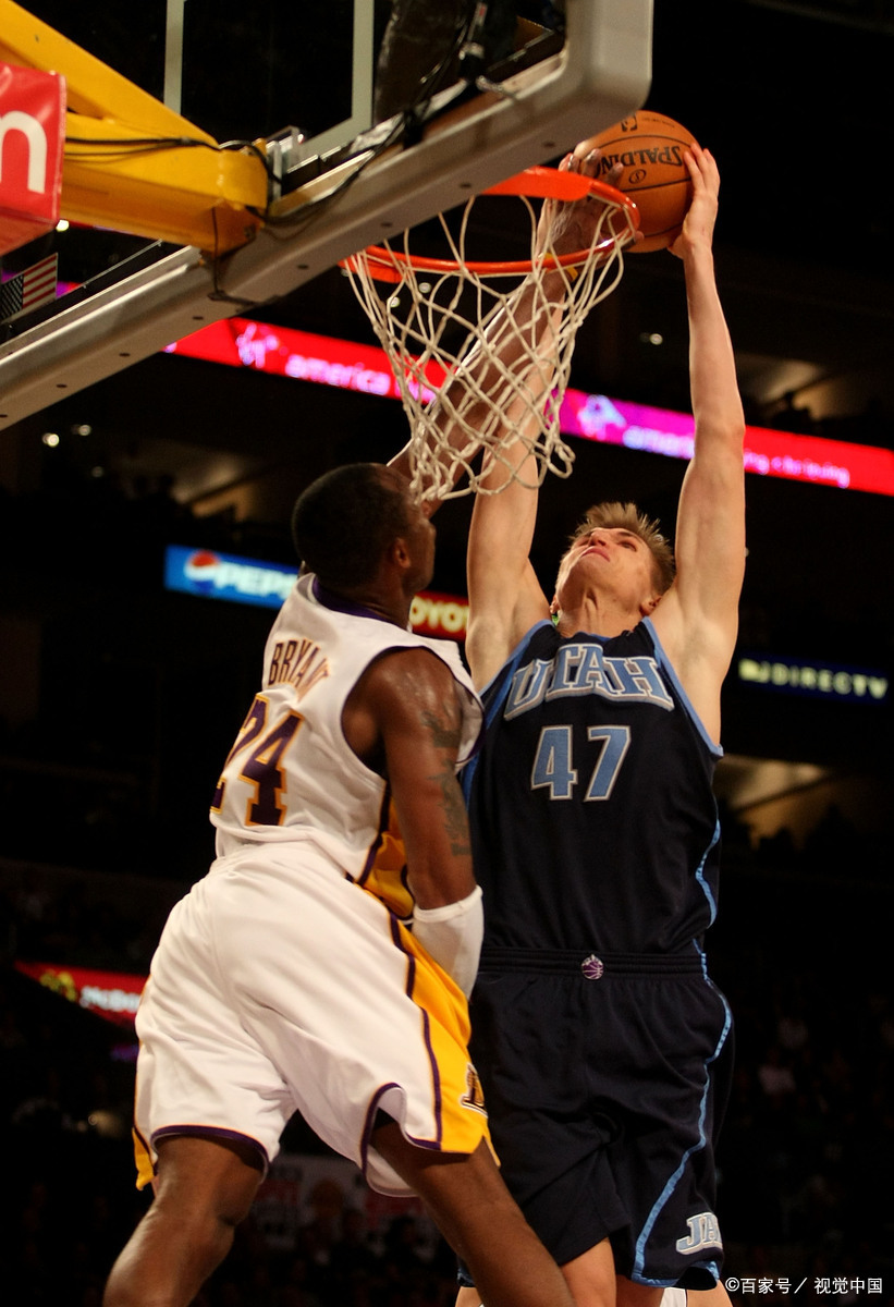 开云官方网站-国际比赛日突围战来临,印第安纳步行者围绕欧篮联扳平良机,态度坚定,身体对抗强度拉满的简单介绍