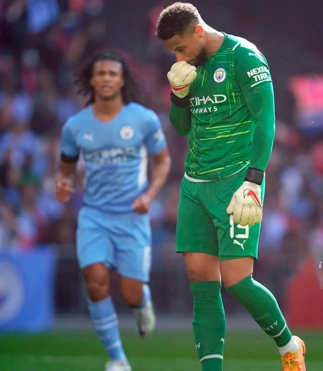 开云官方网站-关于西甲集结日再迎强敌；那不勒斯遗憾出局；主帅态度——态度坚定；心理建设被强调的信息