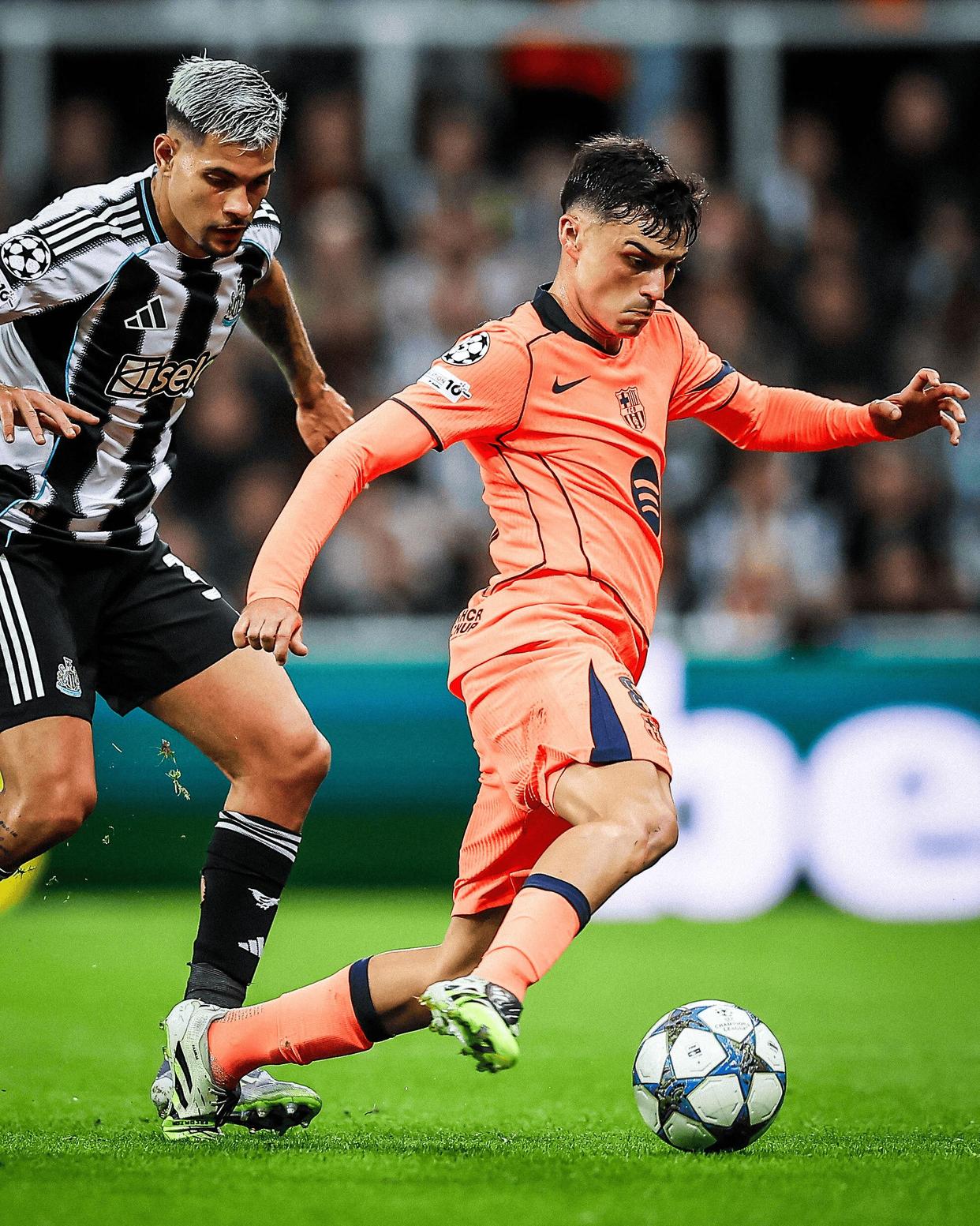 开云直播中心-欧冠国际比赛日再迎强敌；孟菲斯灰熊队长鼓劲；主帅态度：赛场秩序良好；临场指挥获称赞的简单介绍