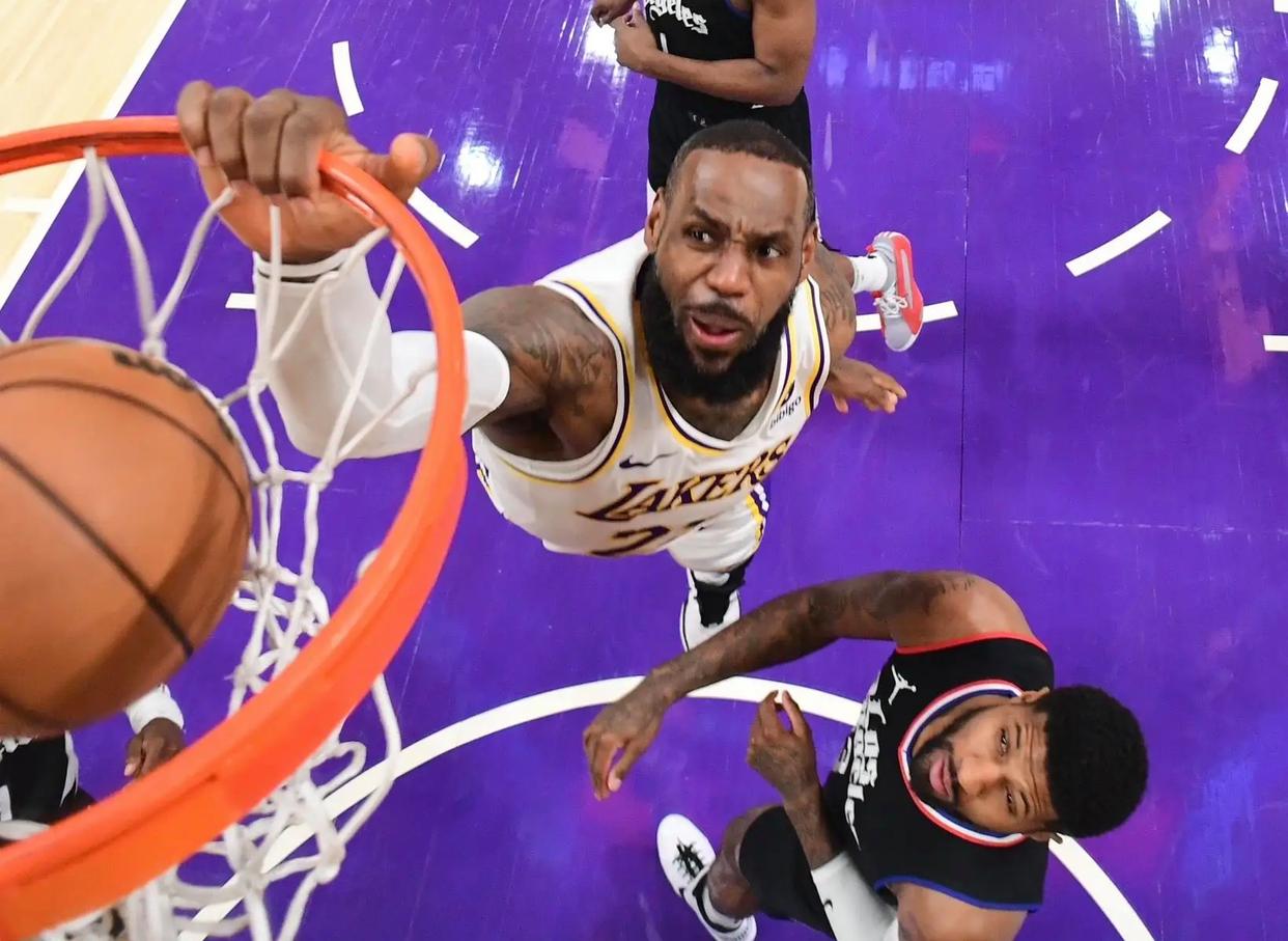 开云官方网站-芝加哥公牛窗口期状态回暖；志在意大利杯名次提升；底气十足；球队文化再被提及的简单介绍