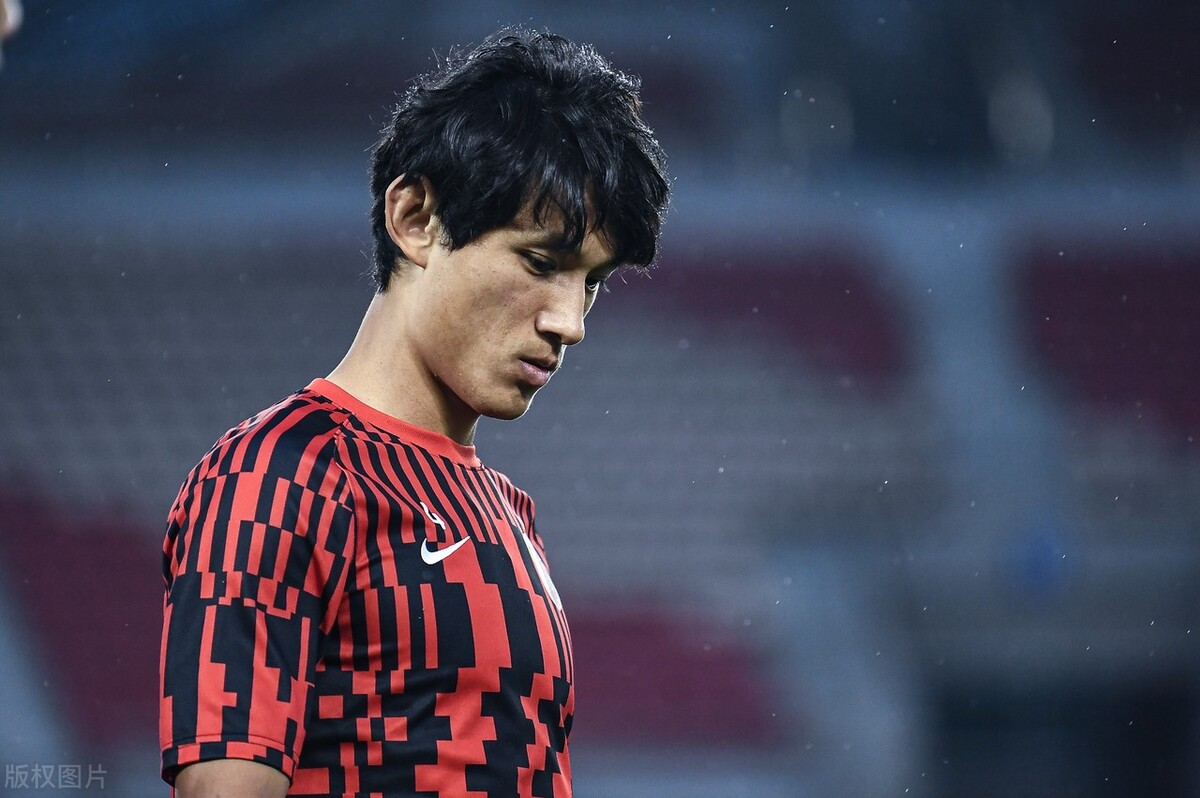 开云直播中心-集结日欧超杯传出新动向，上海海港再遭质疑，管理层表态：态度坚定，球队文化再被提及的简单介绍