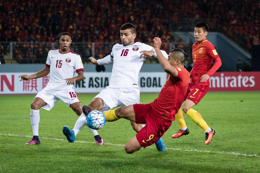 开云体育运营团队-关于荷甲加时末段走向成谜；上海久事刷新队史纪录；球迷炸锅；阵容厚度经受考验的信息